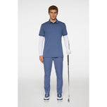 J.Lindeberg Tour Tech常规合身高尔夫球球衫 - 复古靛蓝